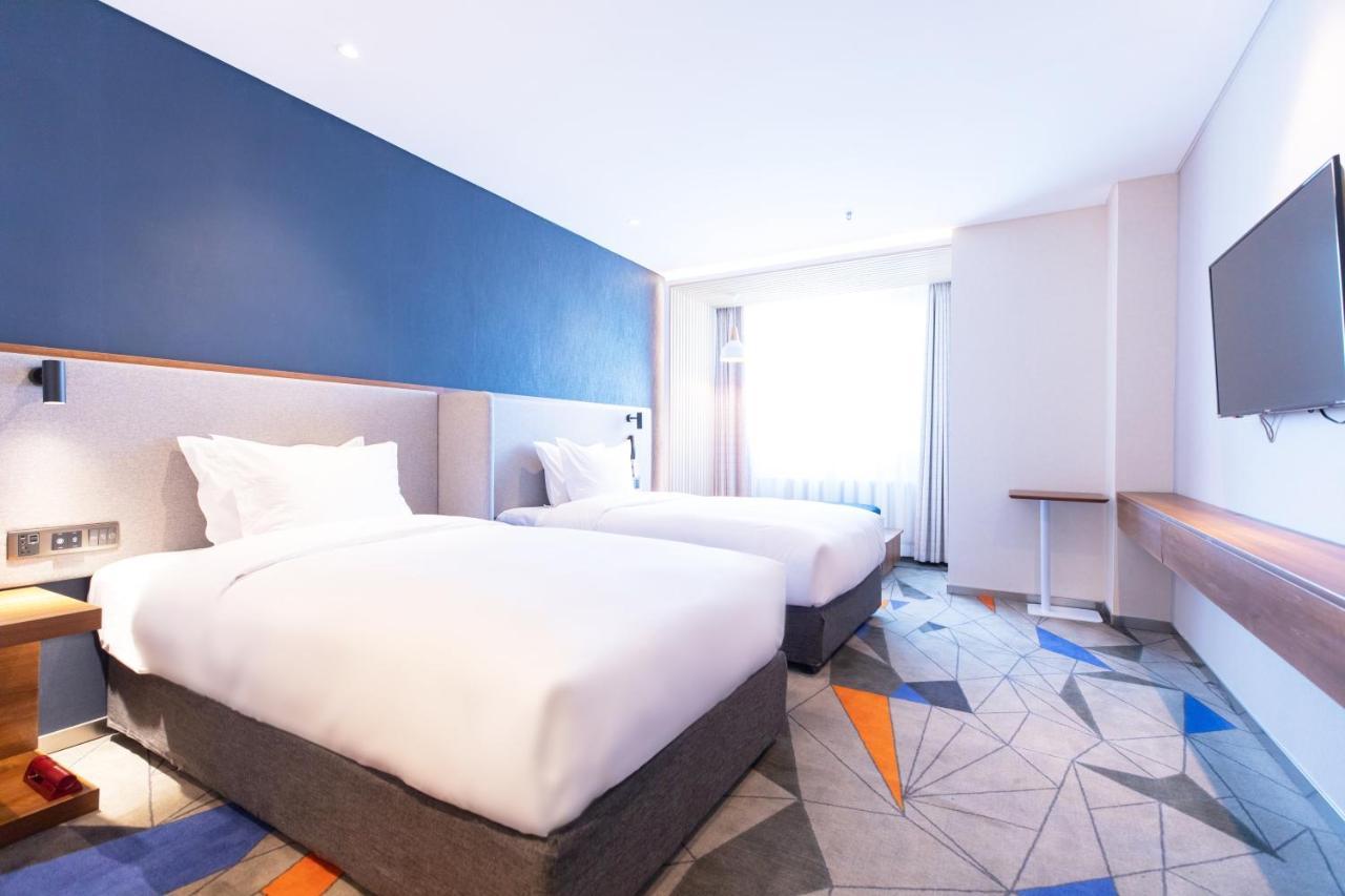 Holiday Inn Express Harbin Nan'Gang Номер фото
